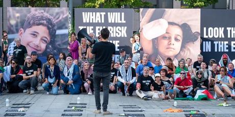 Melden Sie sich jetzt für das Flashmob-Konzert in Berlin an!
