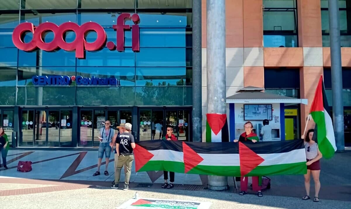 No ai prodotti israeliani