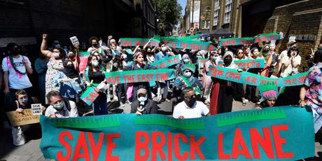 Housing Minister Steve Reed: put people before tech!