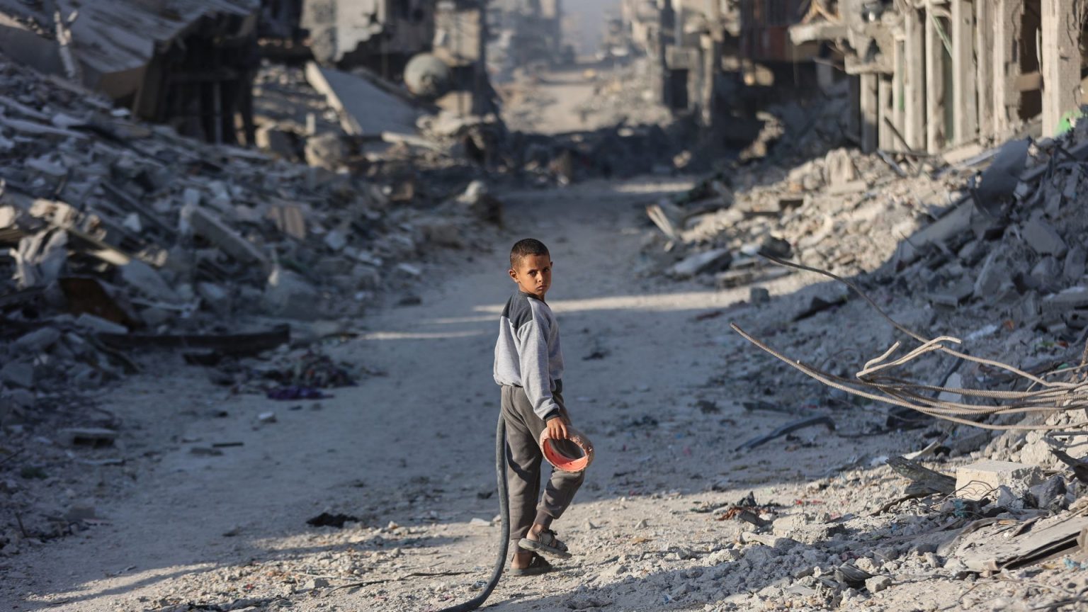 US: Stop the bomb shipment to Israel!
